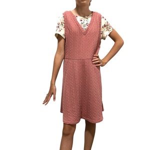 2HIP Jumper Dress 2-Piece Set Size 12 Pink Cable Knit Floral T-Shirt V-Neck